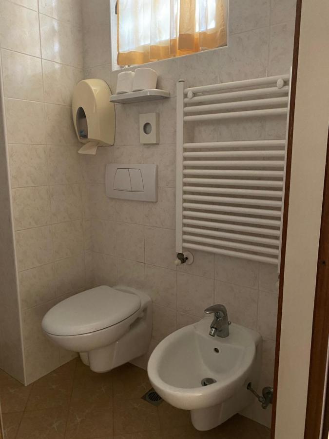 Hotel Modenese Riccione Luaran gambar